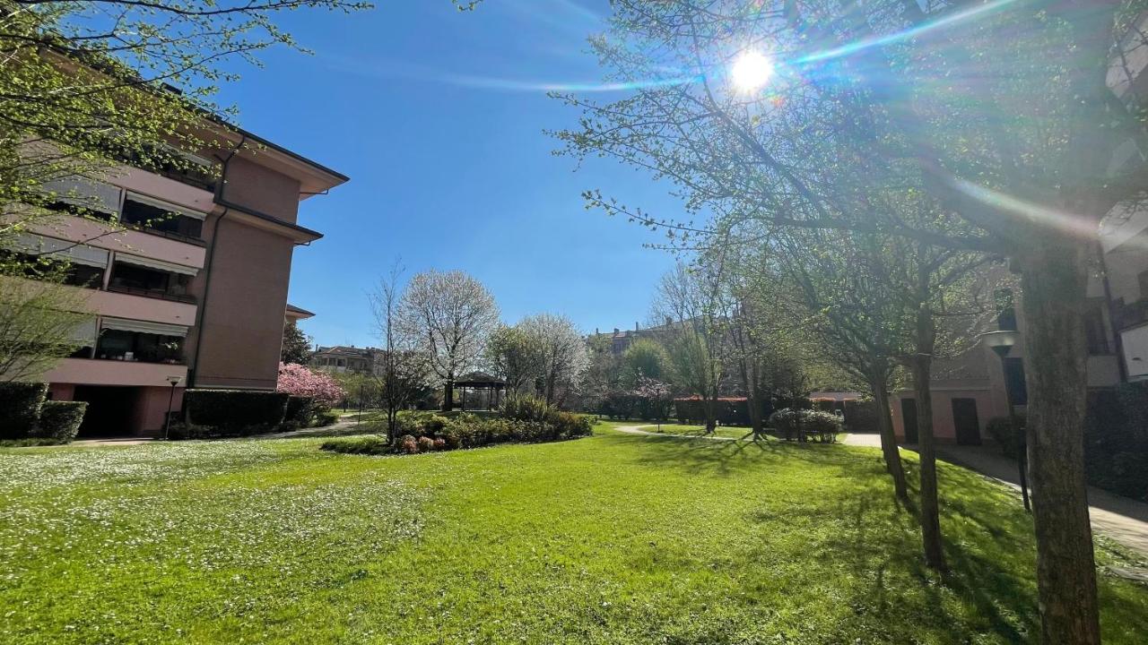 Pacy - Park City Home San Giuliano Milanese Extérieur photo